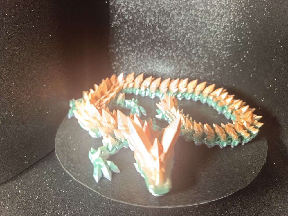 Ruchomy kryształowy smok Crystal Dragon 61cm wielokolorowy silk